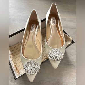 BADGLEY MISCHKA Jewelled Bridal Flat Shoes
